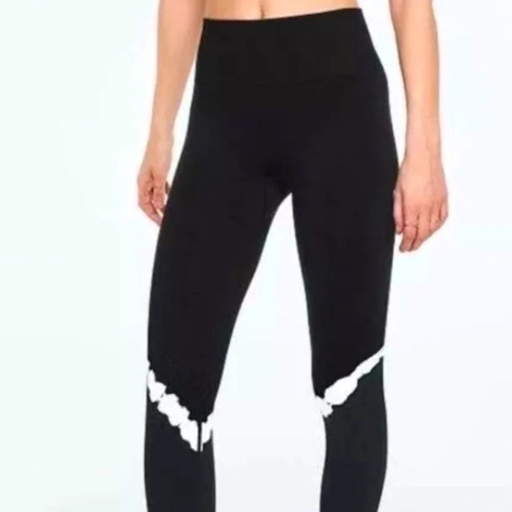 Victoria’s Secret VS PINK Seamless leggings black + tie dye M barely preloved